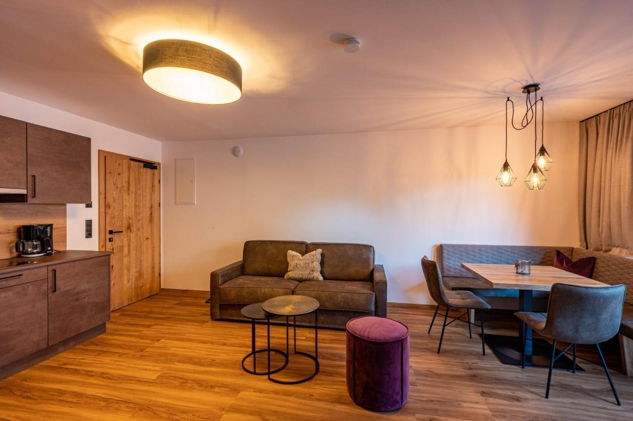Rustika - Appartements & Spa Ehrwald Exterior foto